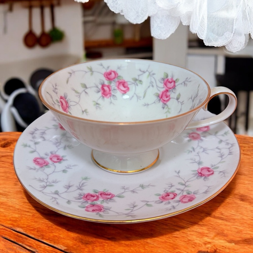 Antique SCHUMANN ARZBERG BAVARIA Pink Rose Tea Cup & Saucer Signed 74 SCH745